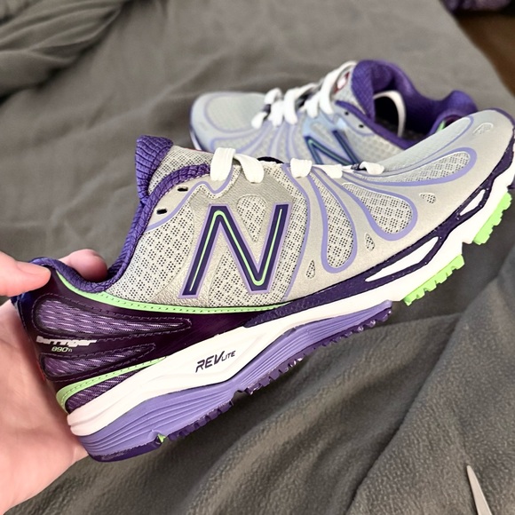 NWOB - New Balance Sneakers - Picture 7 of 15